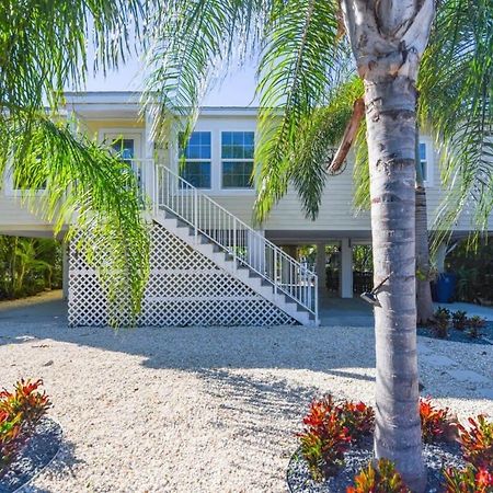 Loggerhead Lagoon - Modern Waterfront Home Pirates Cove Kültér fotó