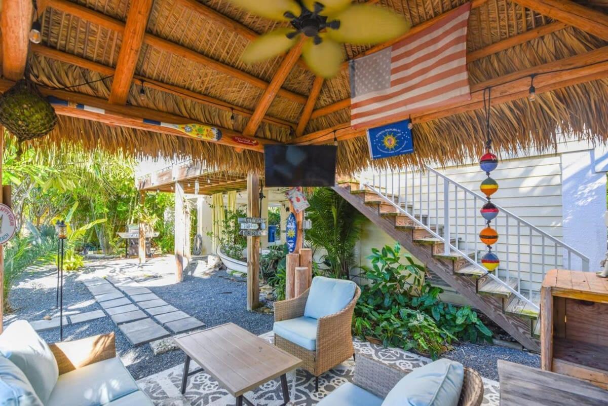 Loggerhead Lagoon - Modern Waterfront Home Pirates Cove Kültér fotó