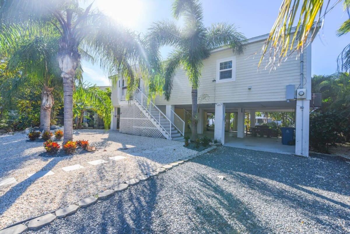 Loggerhead Lagoon - Modern Waterfront Home Pirates Cove Kültér fotó