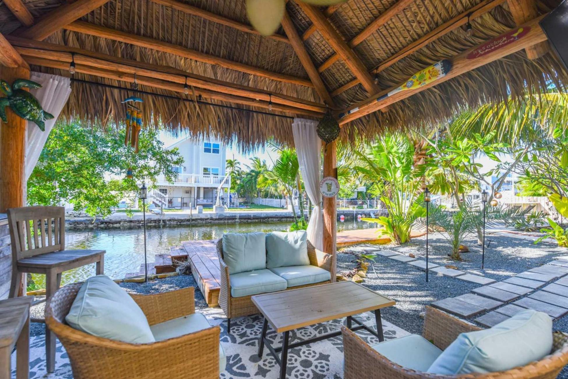 Loggerhead Lagoon - Modern Waterfront Home Pirates Cove Kültér fotó